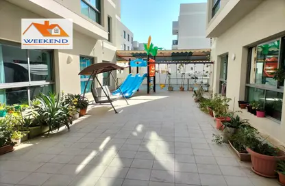 Apartment - 2 Bedrooms - 2 Bathrooms for rent in Al Juffair - Capital Governorate