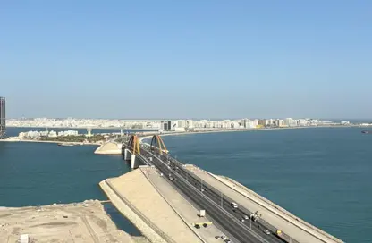 Apartment - 1 Bedroom - 2 Bathrooms for rent in Al Juffair - Capital Governorate