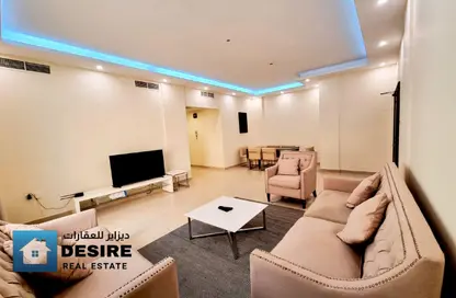 Apartment - 2 Bedrooms - 3 Bathrooms for rent in Al Juffair - Capital Governorate Apartment - 2 Bedrooms - 3 Bathrooms for rent in Al Juffair - Capital Governorate