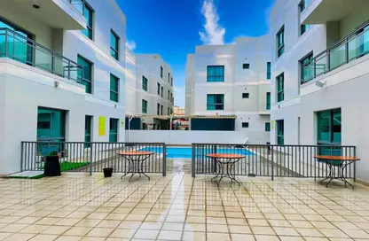 Apartment - 2 Bedrooms - 3 Bathrooms for rent in Al Juffair - Capital Governorate