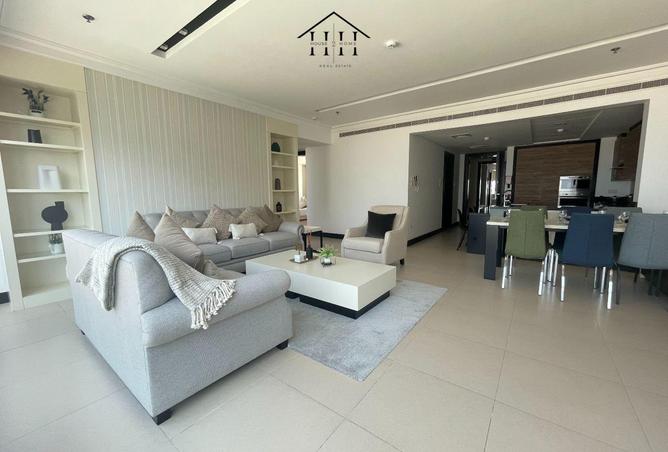 952493 - Property Image 2