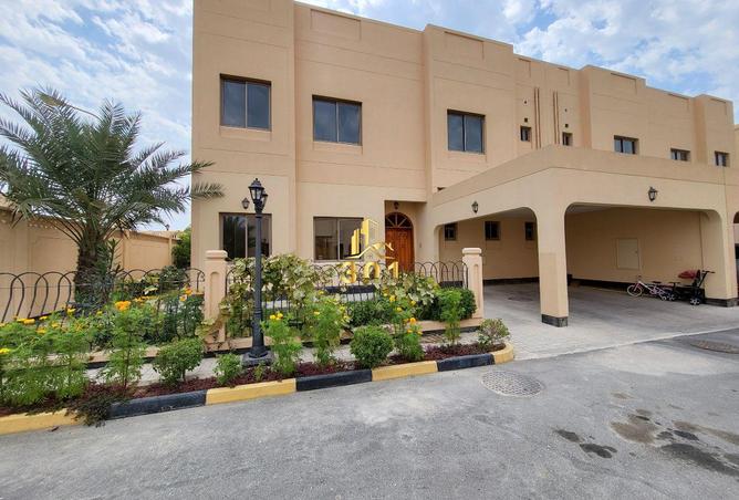 961010 - Property Image 2