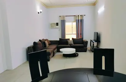 Apartment - 2 Bedrooms - 2 Bathrooms for rent in Mahooz - Manama - Capital Governorate