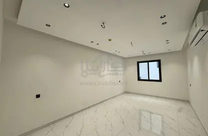 شقة - 5 غرف نوم - 4 حمامات للبيع في البحير - الرفاع - المحافظة الجنوبية