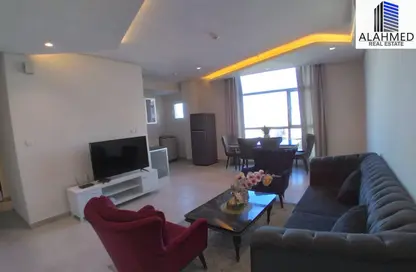 Apartment - 2 Bedrooms - 2 Bathrooms for rent in Mahooz - Manama - Capital Governorate