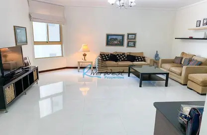 Apartment - 1 Bedroom - 2 Bathrooms for rent in Al Juffair - Capital Governorate