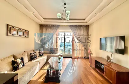 Apartment - 2 Bedrooms - 2 Bathrooms for rent in Abraj Al Lulu - Manama - Capital Governorate