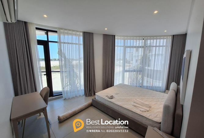 939006 - Property Image 3