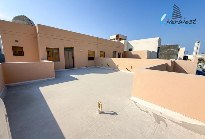 980177 - Property Image 2