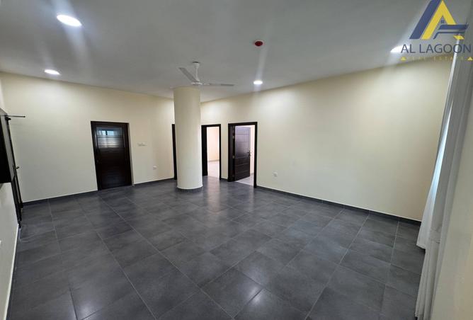 966217 - Property Main Image