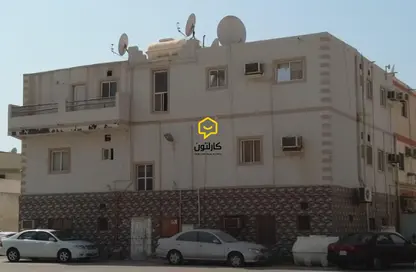 عمارة بالكامل - 8 غرف نوم - 8 حمامات للبيع في المرخ - المحافظة الشمالية