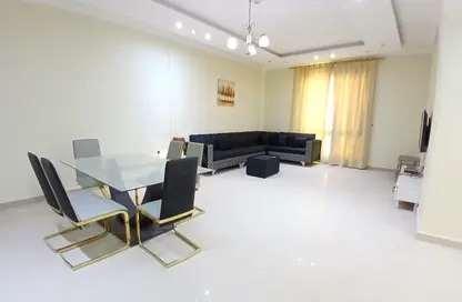 Apartment - 2 Bedrooms - 2 Bathrooms for rent in Al Juffair - Capital Governorate