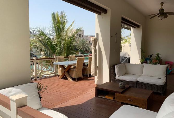 963487 - Property Image 2