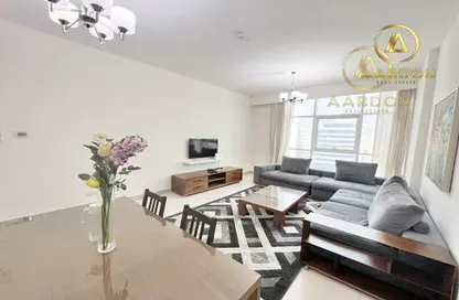 Apartment - 2 Bedrooms - 2 Bathrooms for rent in Al Juffair - Capital Governorate