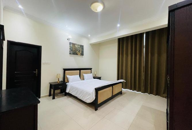 974028 - Property Image 2