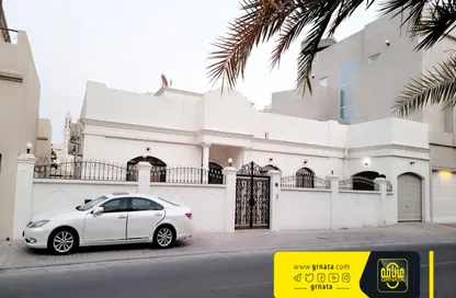 Outdoor Building image for: Villa - 3 Bedrooms - 5 Bathrooms for sale in Busaiteen - Muharraq Governorate, Image 1