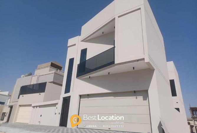 960450 - Property Image 2
