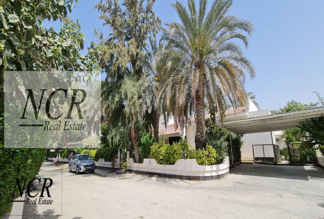 942123 - Property Main Image