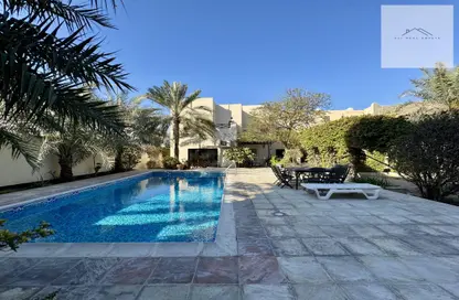 Villa - 5 Bedrooms - 5 Bathrooms for sale in Saar - Northern Governorate