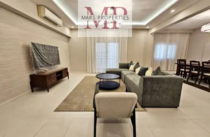 Apartment - 3 Bedrooms - 3 Bathrooms for sale in Busaiteen - Muharraq Governorate Apartment - 3 Bedrooms - 3 Bathrooms for sale in Busaiteen - Muharraq Governorate