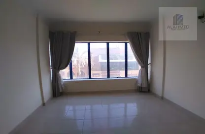 صورة لـ غرفة فارغة شقة - 2 غرف نوم - 3 حمامات للايجار في العدلية - المنامة - محافظة العاصمة ، صورة رقم 1