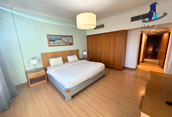 990191 - Property Image 2