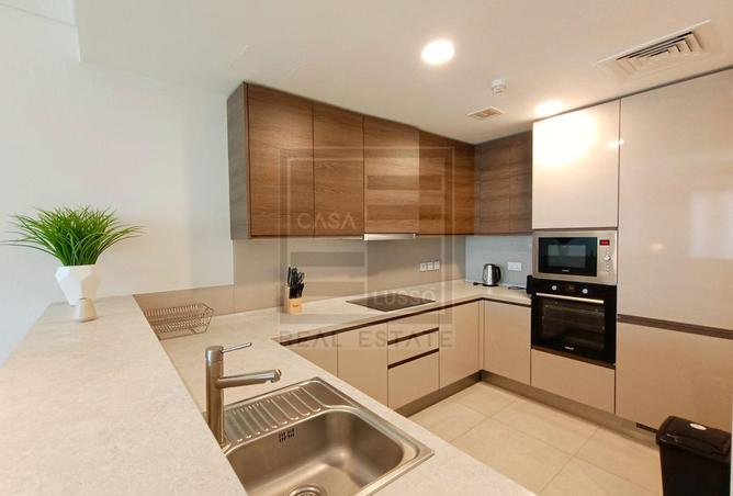 988041 - Property Image 3