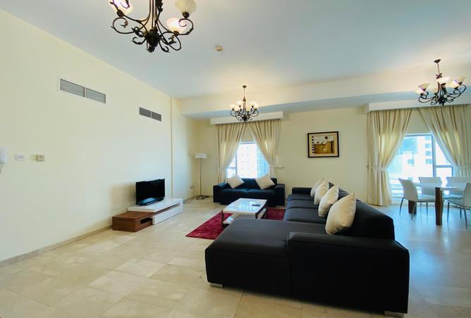 951245 - Property Image 2