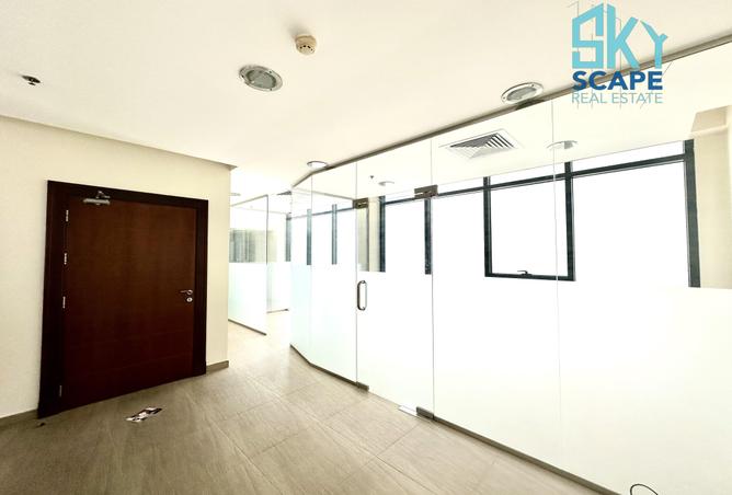 980385 - Property Image 2