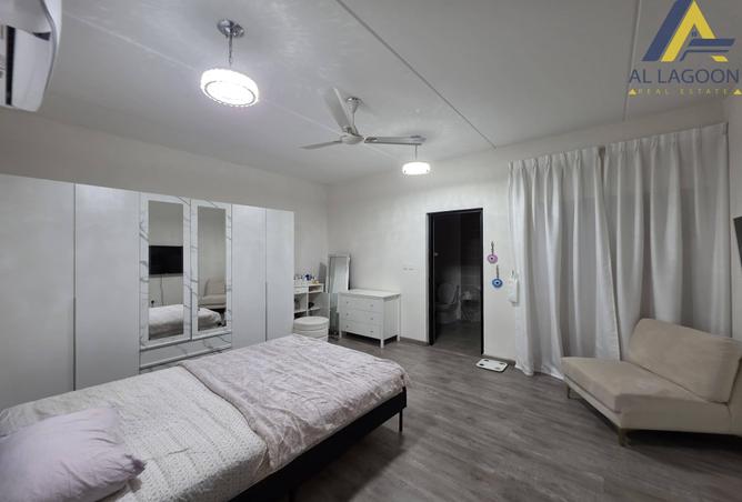 966031 - Property Image 3