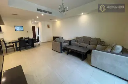 Apartment - 2 Bedrooms - 3 Bathrooms for rent in Al Juffair - Capital Governorate