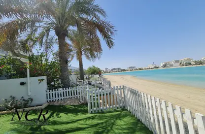 Villa - 4 Bedrooms - 4 Bathrooms for rent in Tala Island - Amwaj Islands - Muharraq Governorate