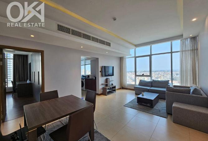 983275 - Property Image 2