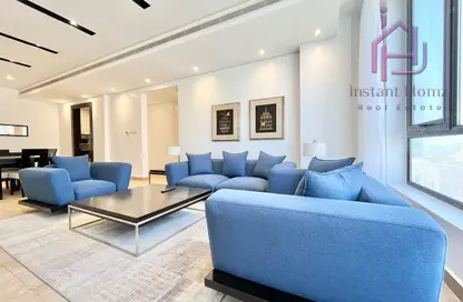 Apartment - 2 Bedrooms - 2 Bathrooms for rent in Sanabis - Manama - Capital Governorate