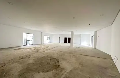 صالة عرض - استوديو - 2 حمامات للايجار في البديع - المحافظة الشمالية