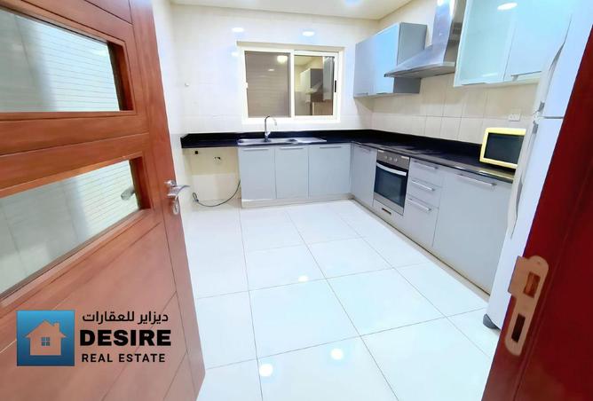 963567 - Property Image 3