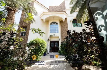 Villa - 7 Bedrooms - 7 Bathrooms for sale in Jurdab - Central Governorate