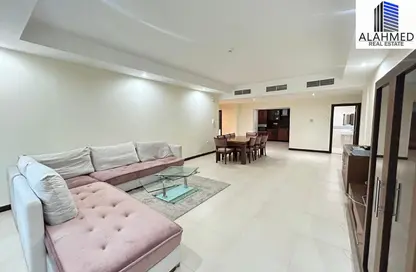 Apartment - 2 Bedrooms - 3 Bathrooms for rent in Al Juffair - Capital Governorate