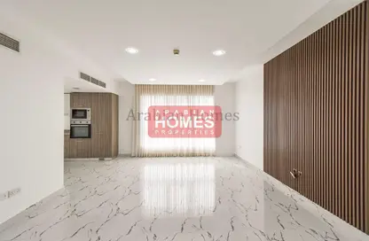 Apartment - 2 Bedrooms - 3 Bathrooms for rent in Janabiya - Northern Governorate