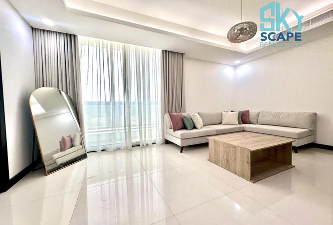 975458 - Property Image 2