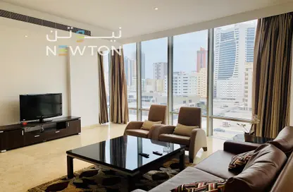 Apartment - 2 Bedrooms - 3 Bathrooms for rent in Al Juffair - Capital Governorate