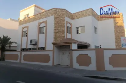 Outdoor Building image for: Villa - 4 Bedrooms - 3 Bathrooms for rent in Zinj - Manama - Capital Governorate, Image 1