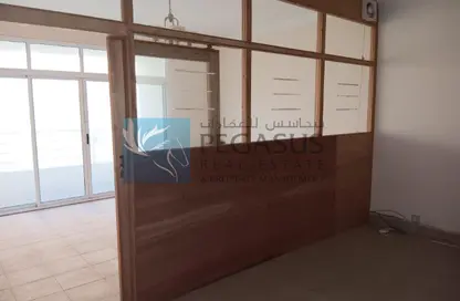 Office Space - Studio - 3 Bathrooms for rent in Hoora - Capital Governorate