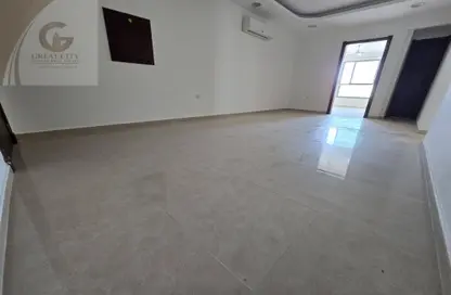 Apartment - 2 Bedrooms - 2 Bathrooms for rent in Tubli - Central Governorate