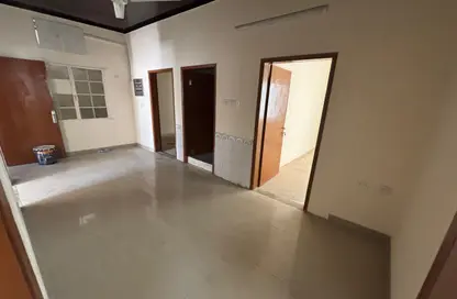 شقة - 2 غرف نوم - 1 حمام للايجار في السلمانية - المنامة - محافظة العاصمة
