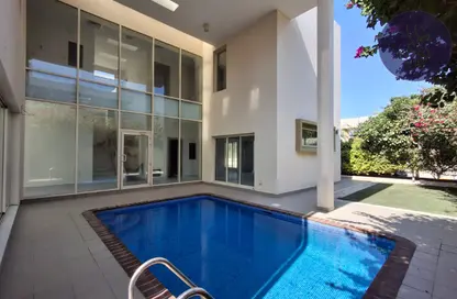 Villa - 4 Bedrooms - 5 Bathrooms for rent in Saar - Northern Governorate
