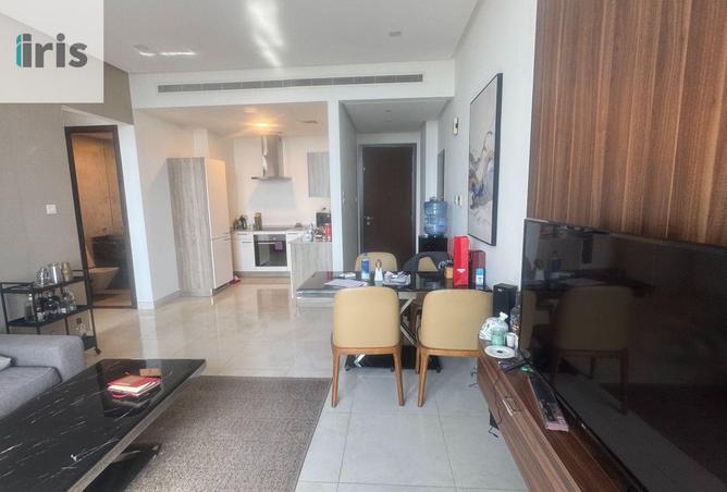 957293 - Property Image 2