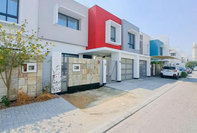 962441 - Property Image 3