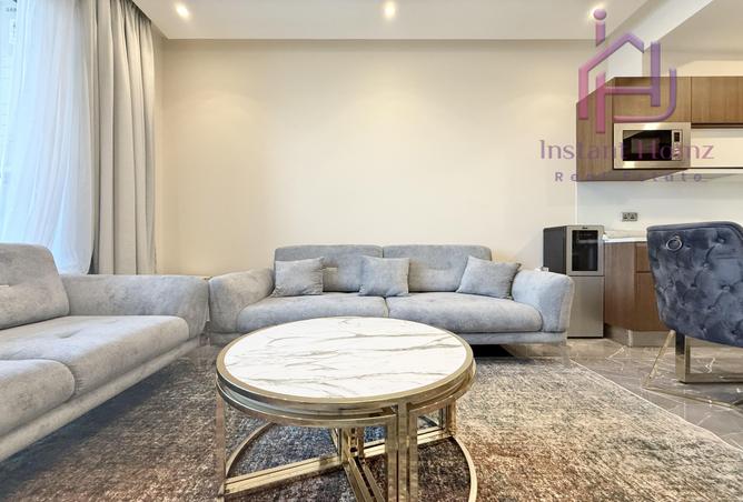 981493 - Property Image 2