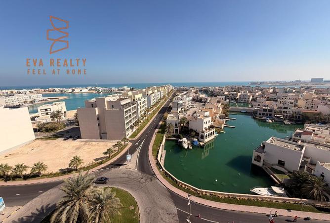 990163 - Property Image 2